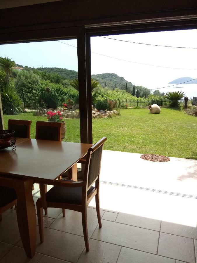 Villa Enjoy The View Nea Iraklitsa Exterior foto